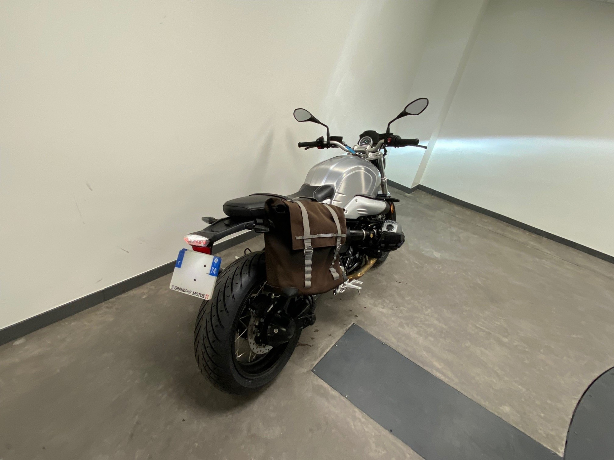 photo de BMW R NINET PURE 1200 occasion de couleur  en vente à Epagny n°3