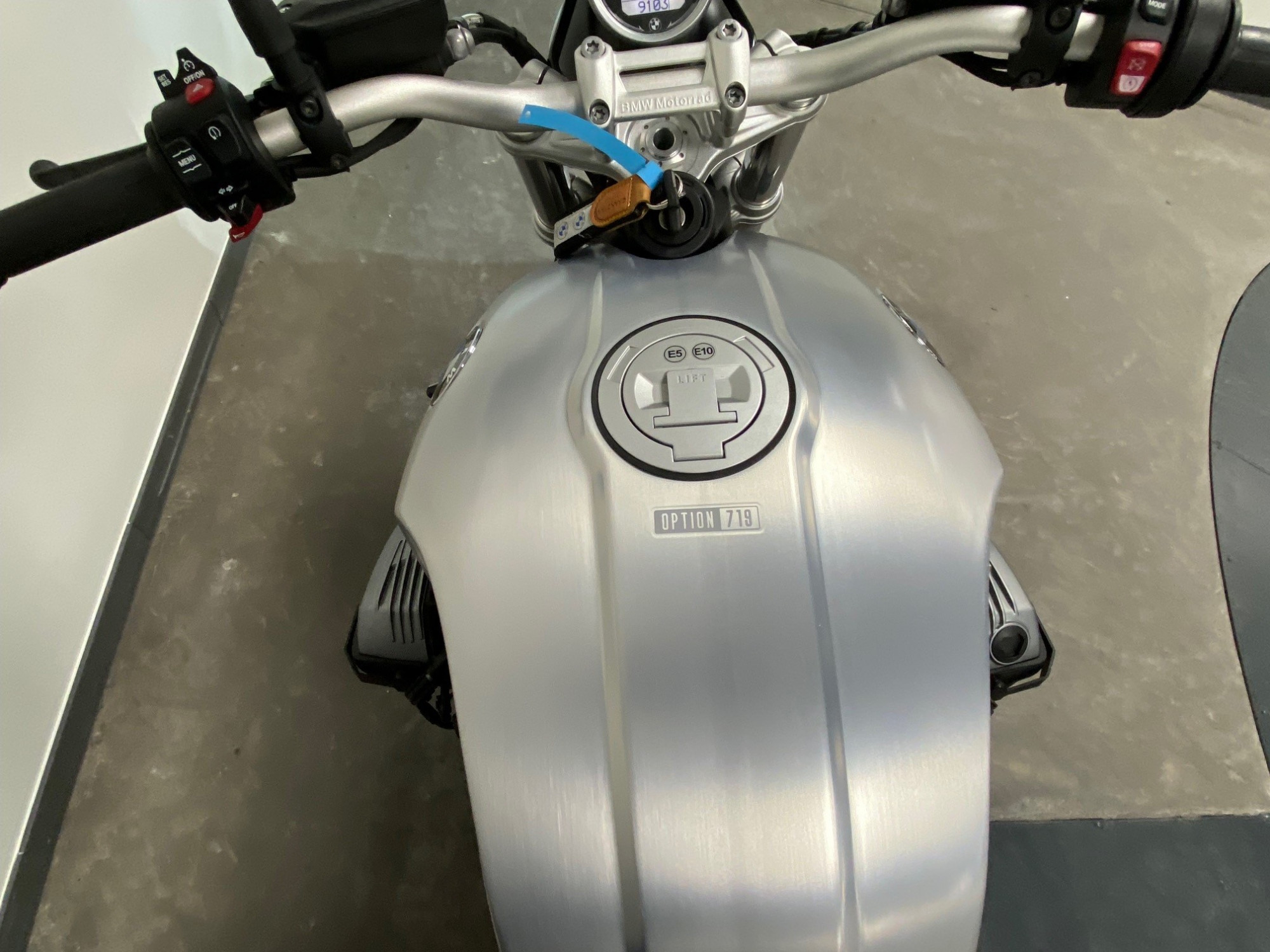 photo de BMW R NINET PURE 1200 occasion de couleur  en vente à Epagny n°1