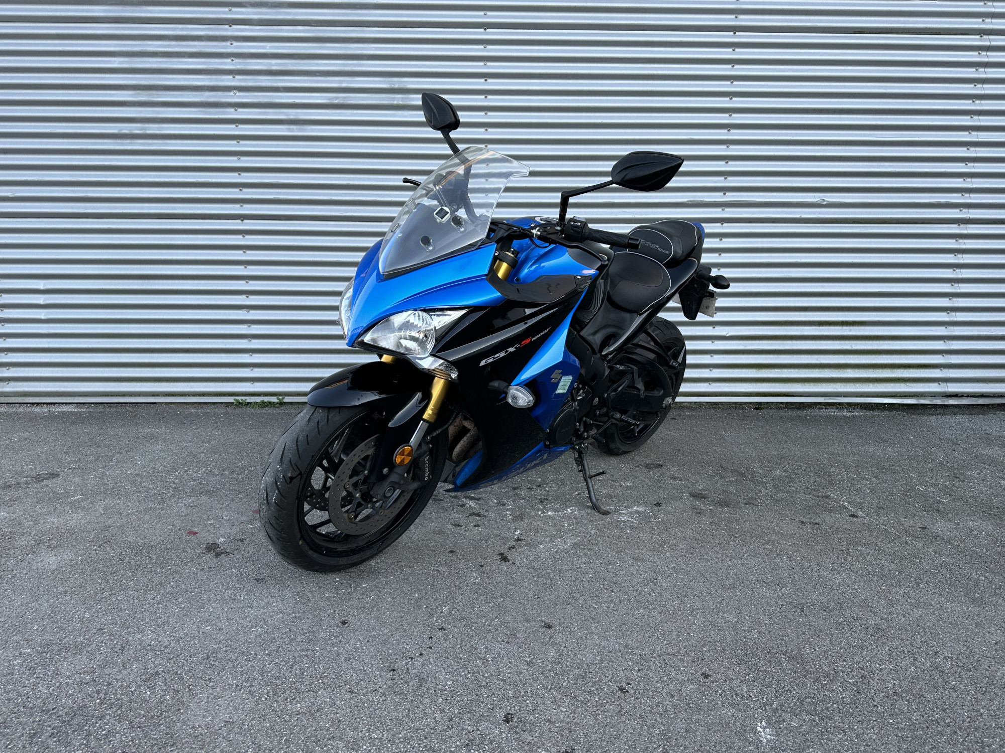 photo de SUZUKI GSX-S 1000 F ABS 1000 occasion de couleur  en vente à Bayonne n°2