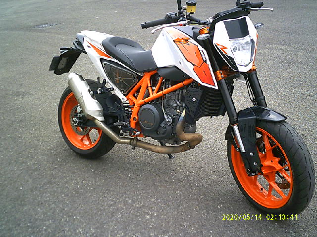 photo de KTM 690 DUKE R 690 occasion de couleur  en vente à Arles n°3