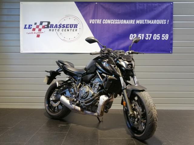 photo de YAMAHA MT-07 689 occasion de couleur  en vente à La Roche Sur Yon n°2