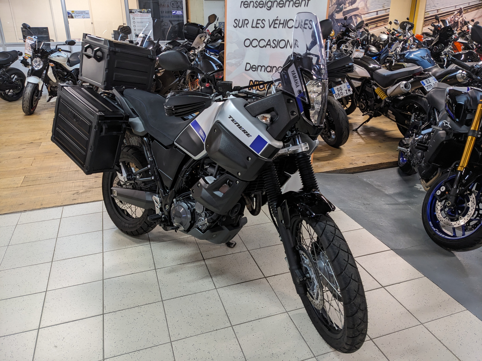 photo de YAMAHA TENERE 660 660 occasion de couleur  en vente à Rivery n°3