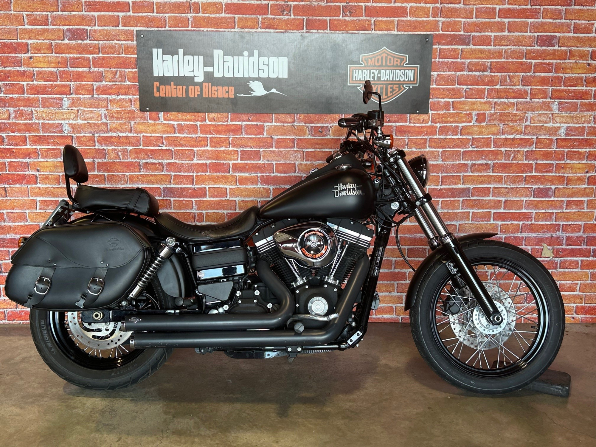 photo de HARLEY DAVIDSON DYNA STREET BOB 1584 1584 occasion de couleur  en vente à Fegersheim n°3