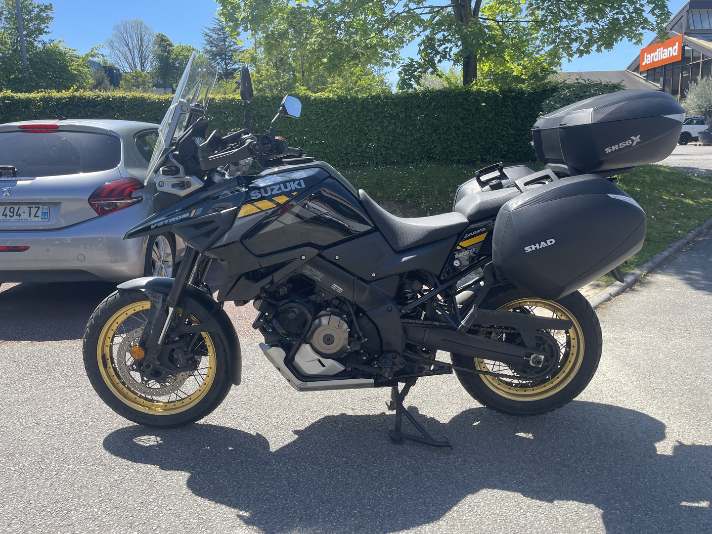 photo de SUZUKI DL 1050 V-STROM XT 1050 occasion de couleur  en vente à Orvault n°3