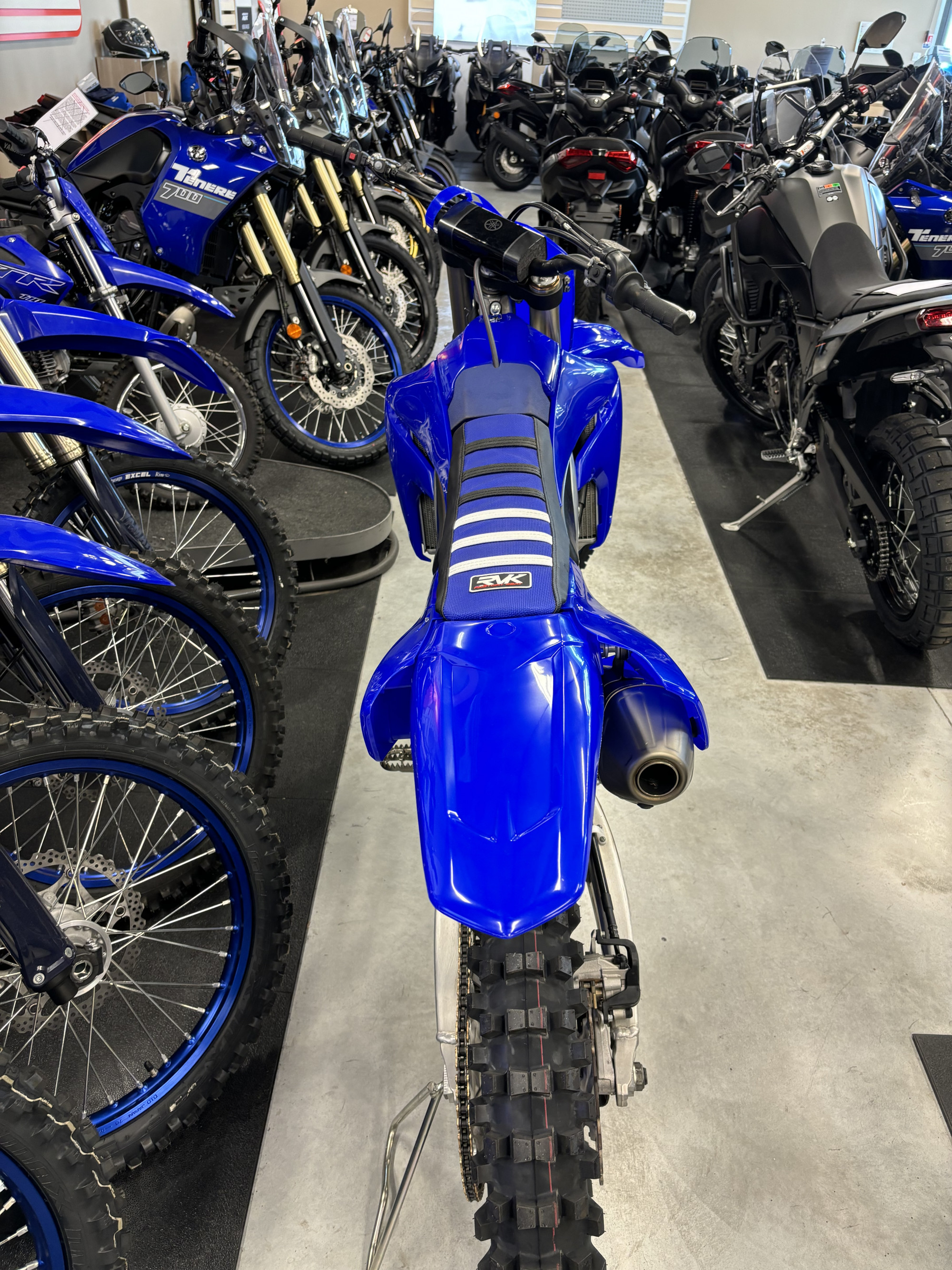 photo de YAMAHA YZ 250 occasion de couleur  en vente à Sete n°2