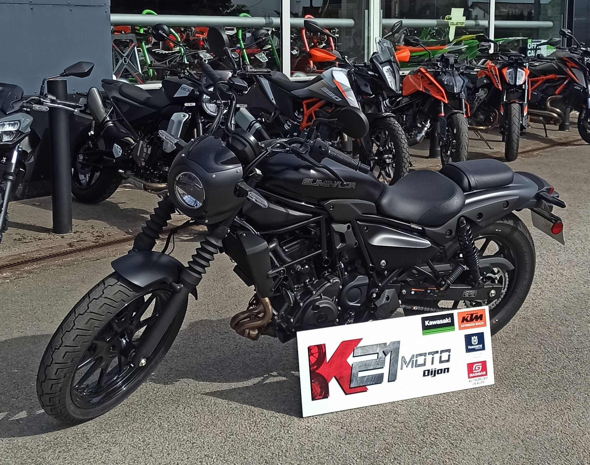Annonce moto Kawasaki Eliminator 500 SE