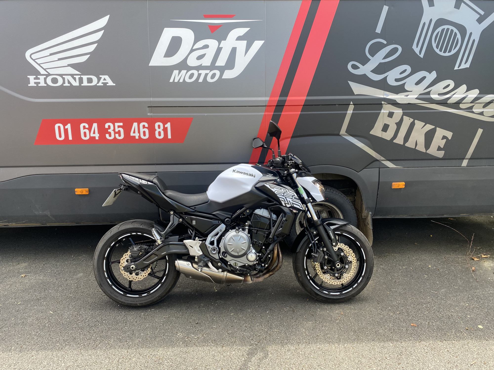 photo de KAWASAKI Z650 - Z650 650 occasion de couleur  en vente   Meaux