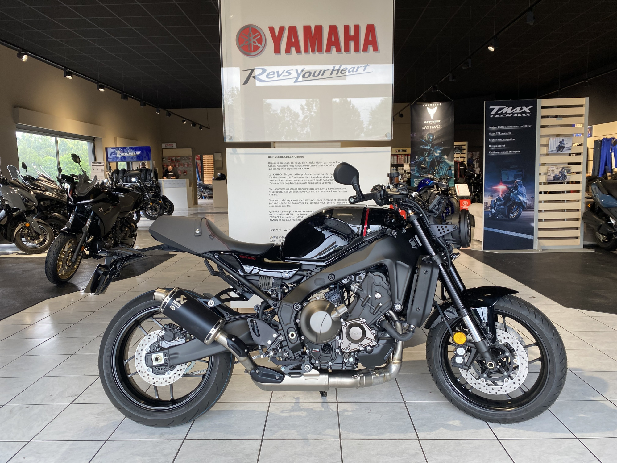 photo de YAMAHA XSR 900 850 occasion de couleur  en vente à Coignieres n°3