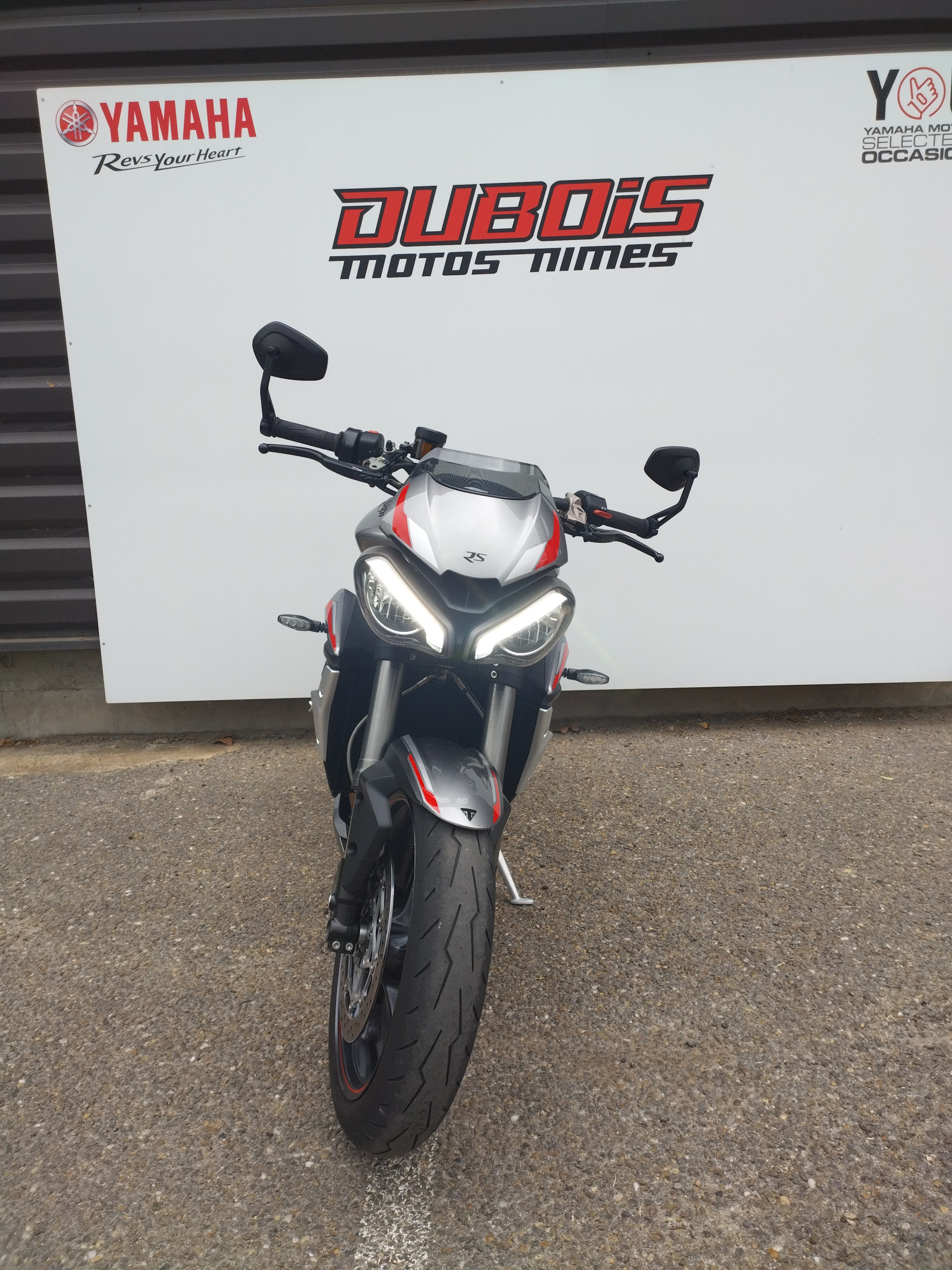 photo de TRIUMPH STREET TRIPLE 765 RS 765 occasion de couleur  en vente à Nimes n°3