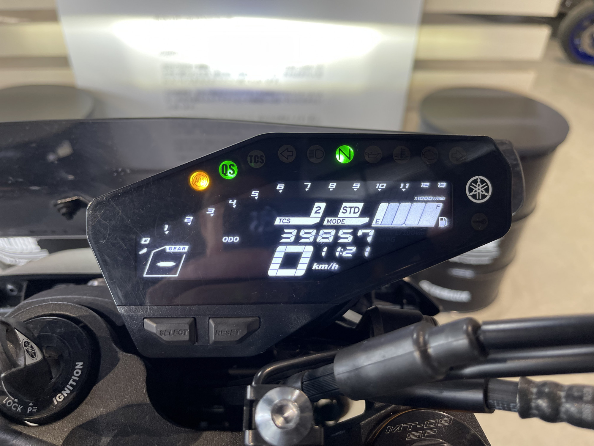 photo de YAMAHA MT-09 SP 850 occasion de couleur  en vente à Toulouse n°2