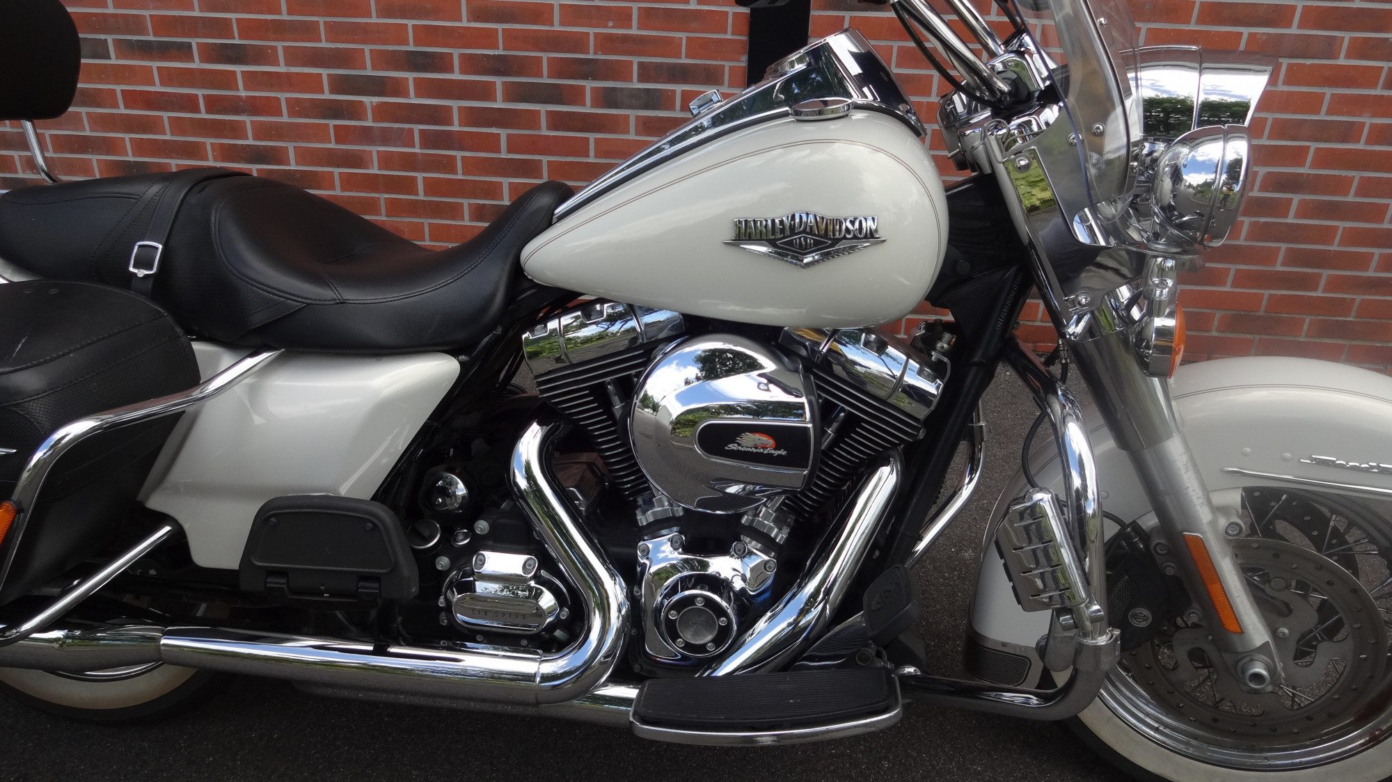 photo de HARLEY DAVIDSON TOURING ROAD KING 1584 1584 occasion de couleur  en vente à St Jean Du Cardonnay n°2