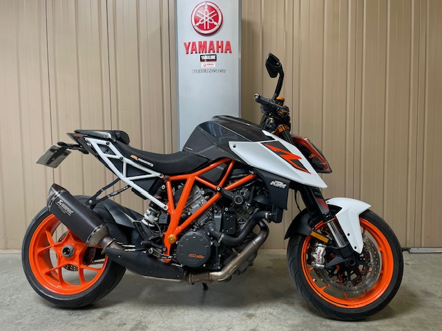 photo de KTM 1290 SUPER DUKE R 1290 occasion de couleur  en vente   Gujan Mestras