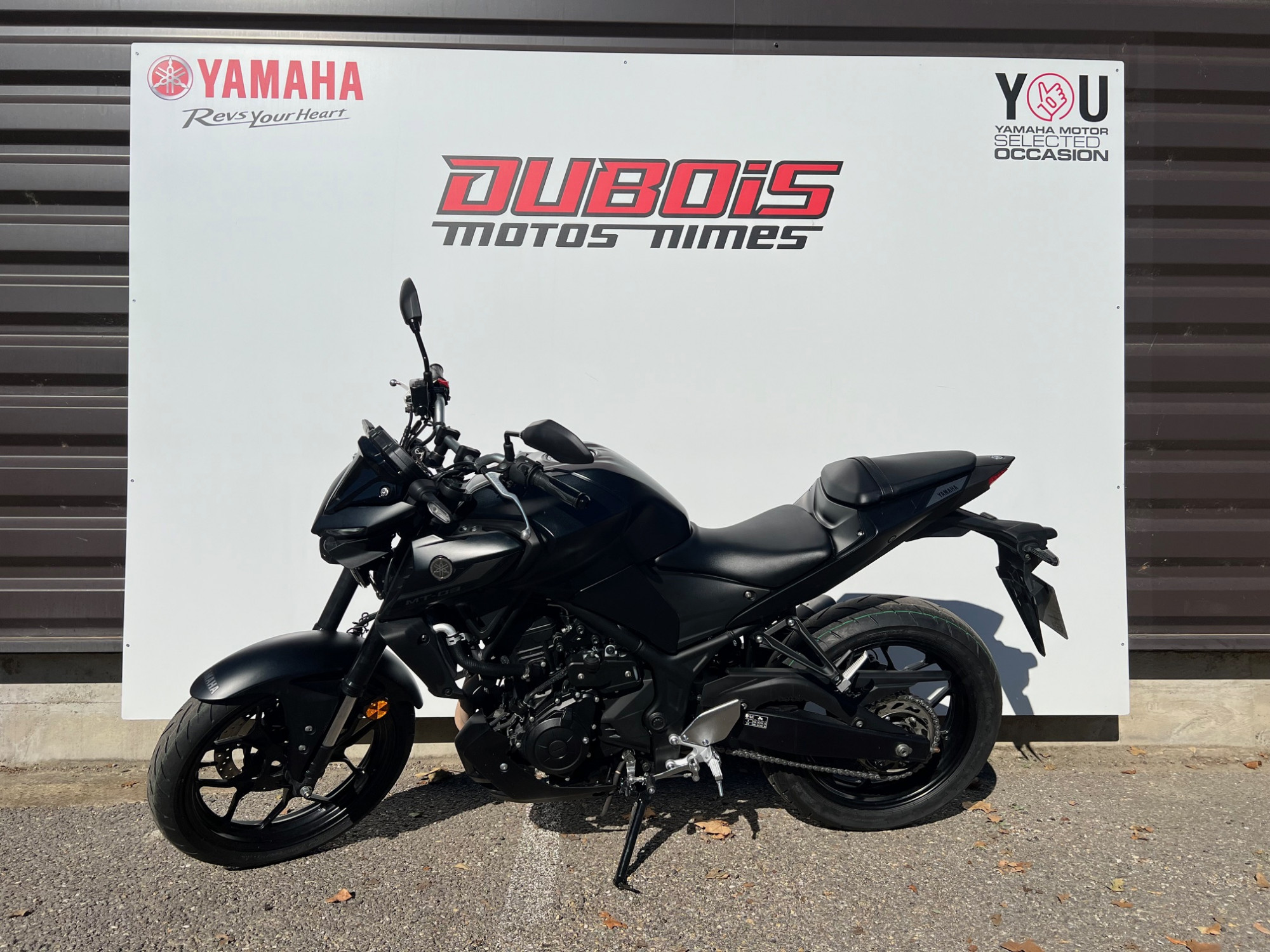 photo de YAMAHA MT-03 300 320 occasion de couleur  en vente à Nimes n°2