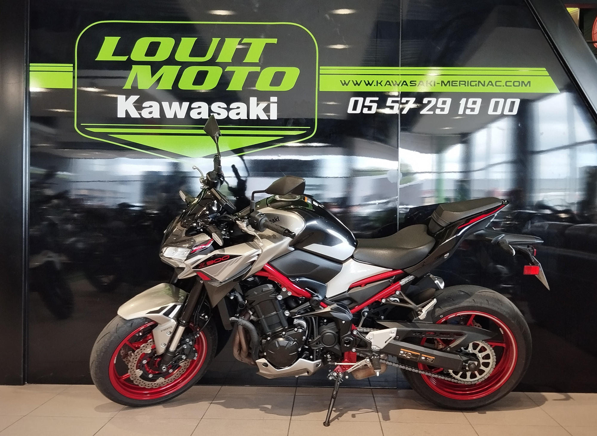 photo de KAWASAKI Z 900 900 occasion de couleur  en vente   Merignac