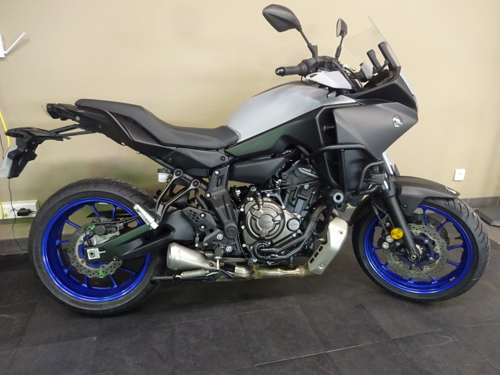 photo de YAMAHA TRACER 700 35 KW 685 occasion de couleur  en vente   Roissy En France