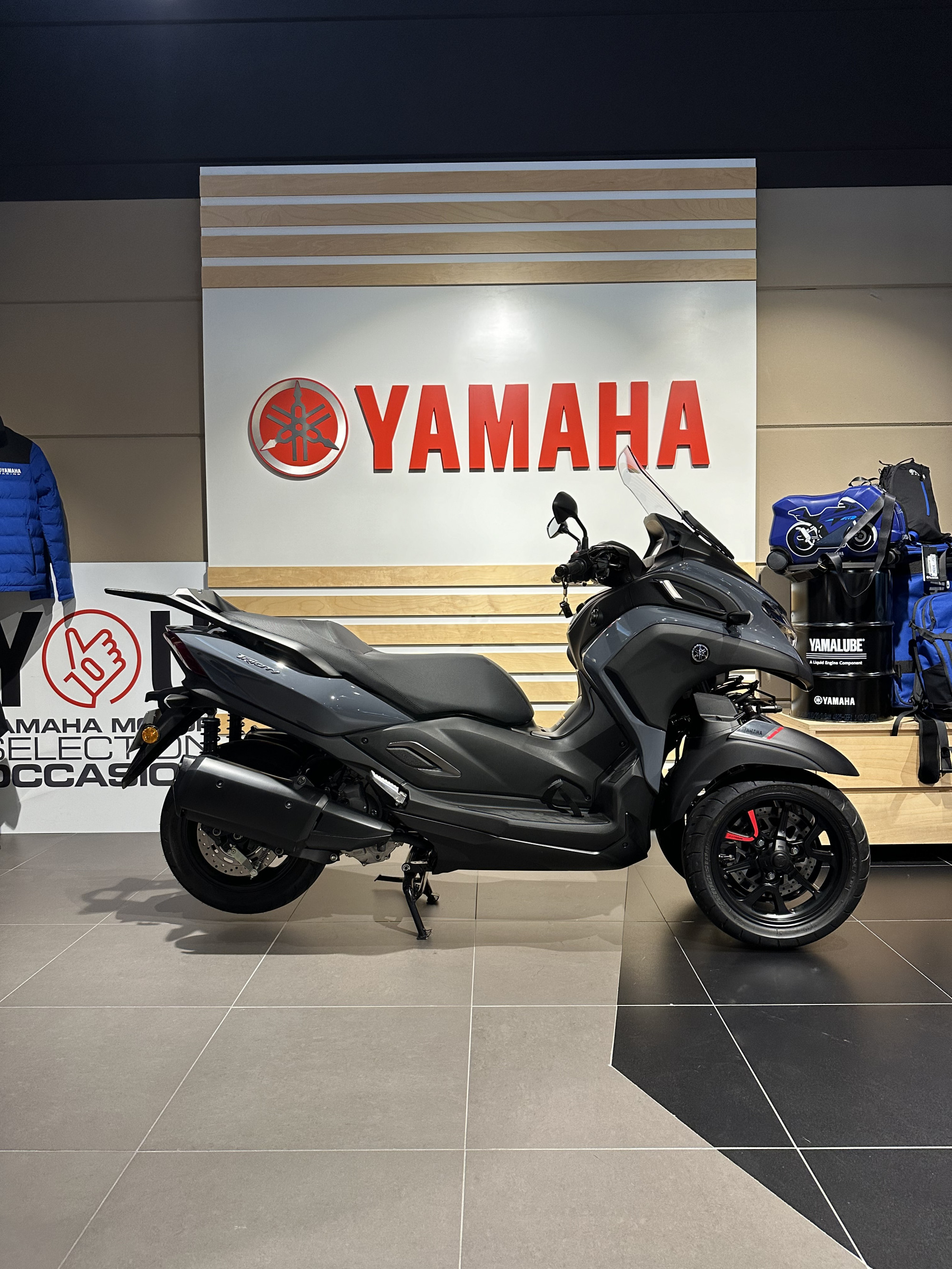 photo de YAMAHA TRICITY 300 300 occasion de couleur  en vente à Bayonne n°2