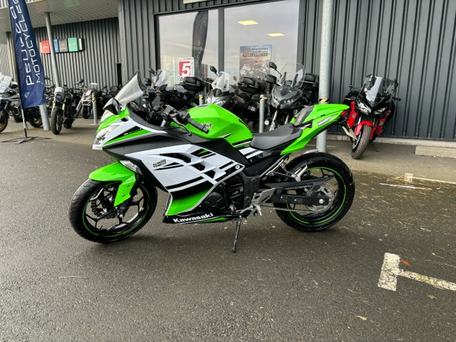 photo de KAWASAKI NINJA 300 300 occasion de couleur  en vente à Tregueux n°2