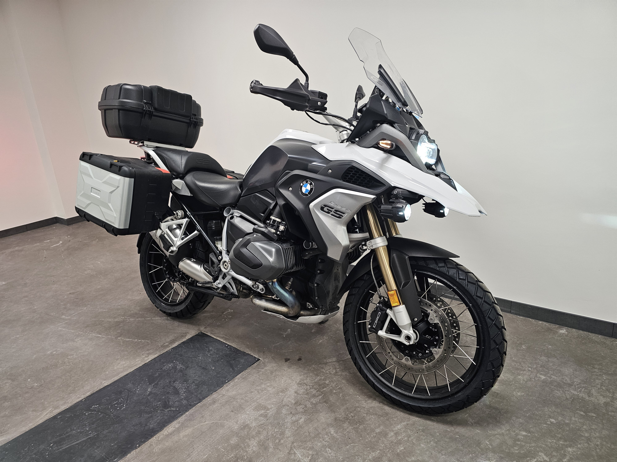 photo de BMW R 1250 GS 1250 occasion de couleur  en vente à Epagny n°2