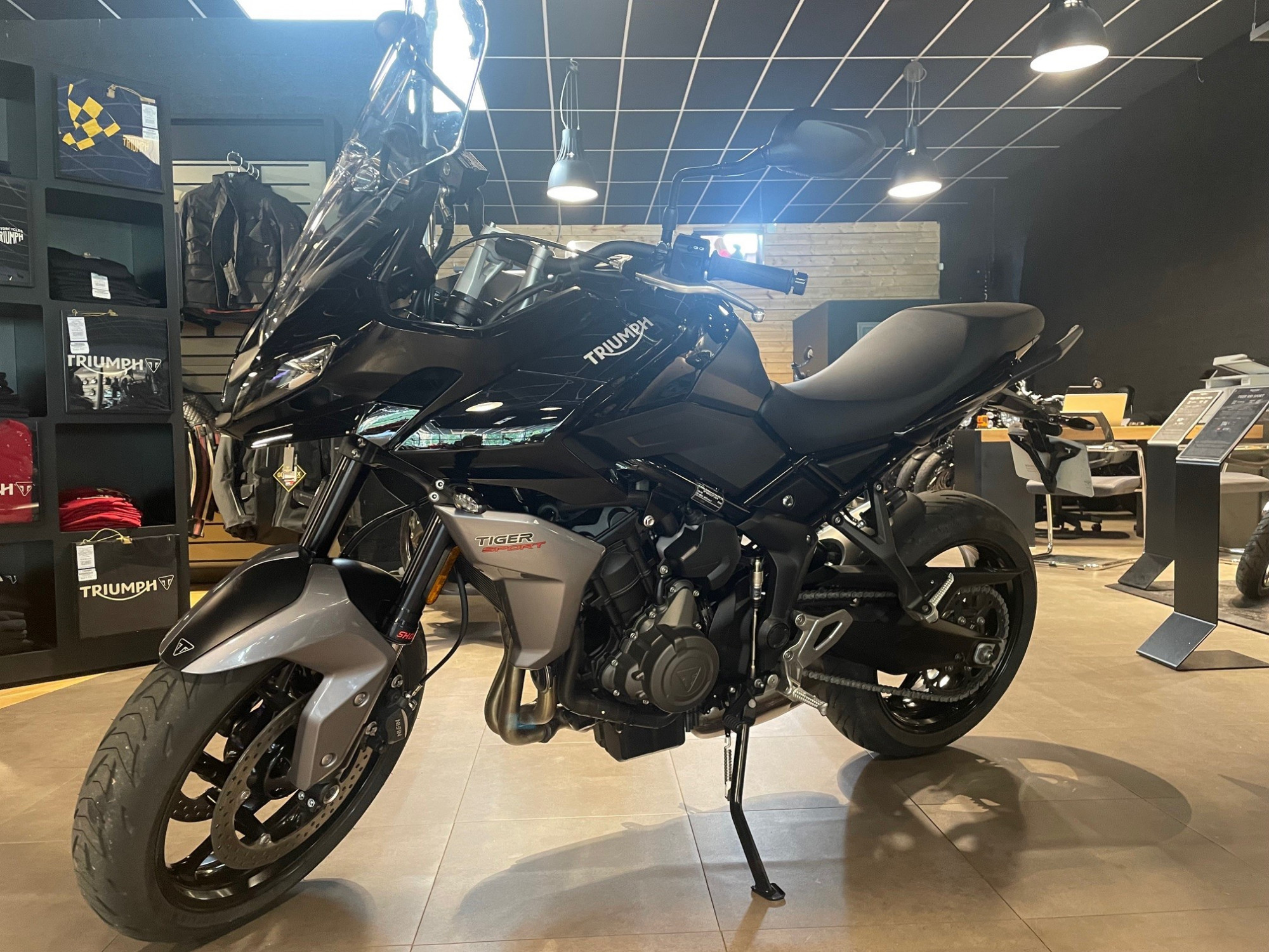 photo de TRIUMPH TIGER SPORT 660 660 occasion de couleur  en vente   Lanester