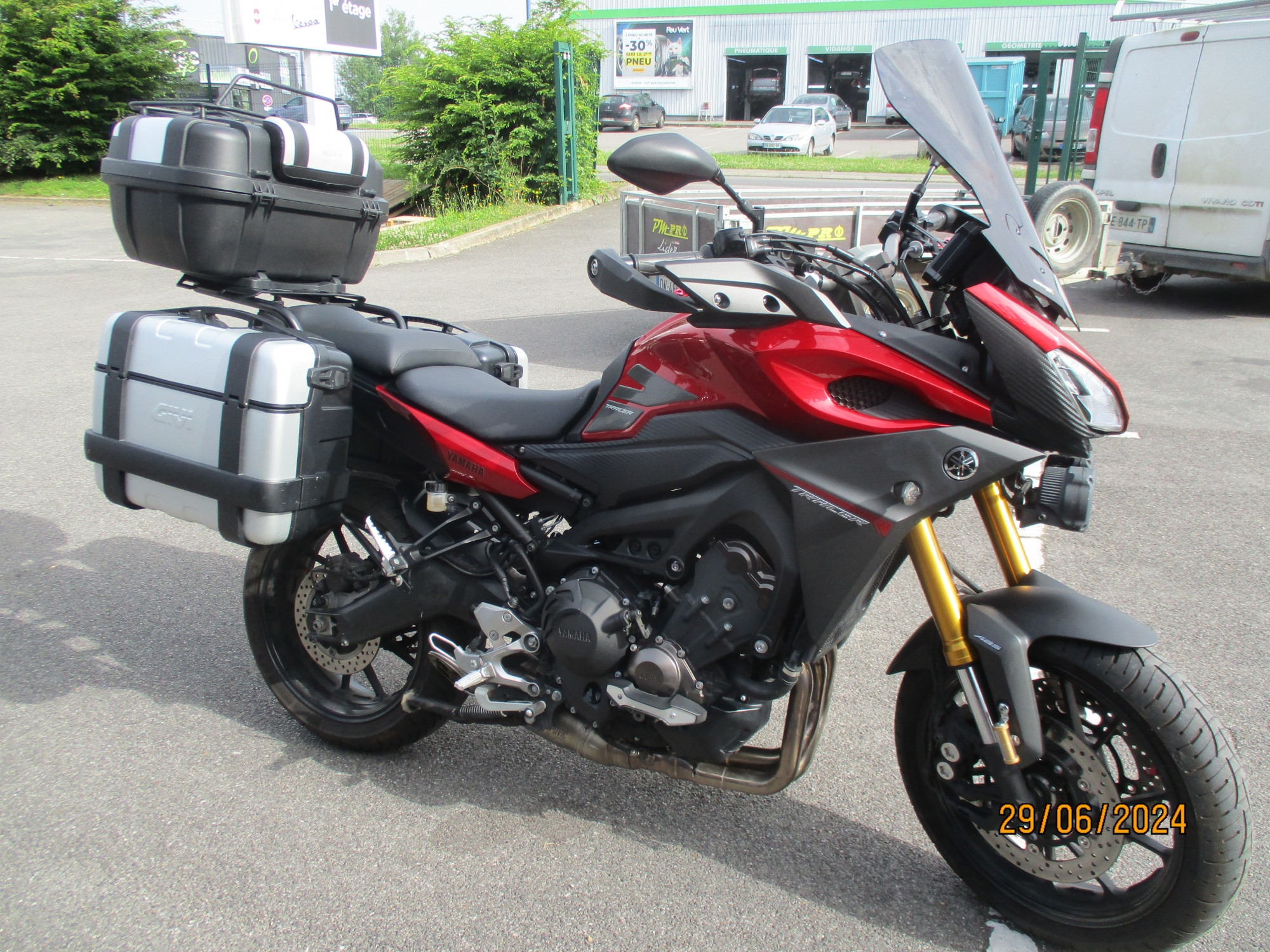 photo de YAMAHA TRACER 9 900 occasion de couleur  en vente à Soissons n°3