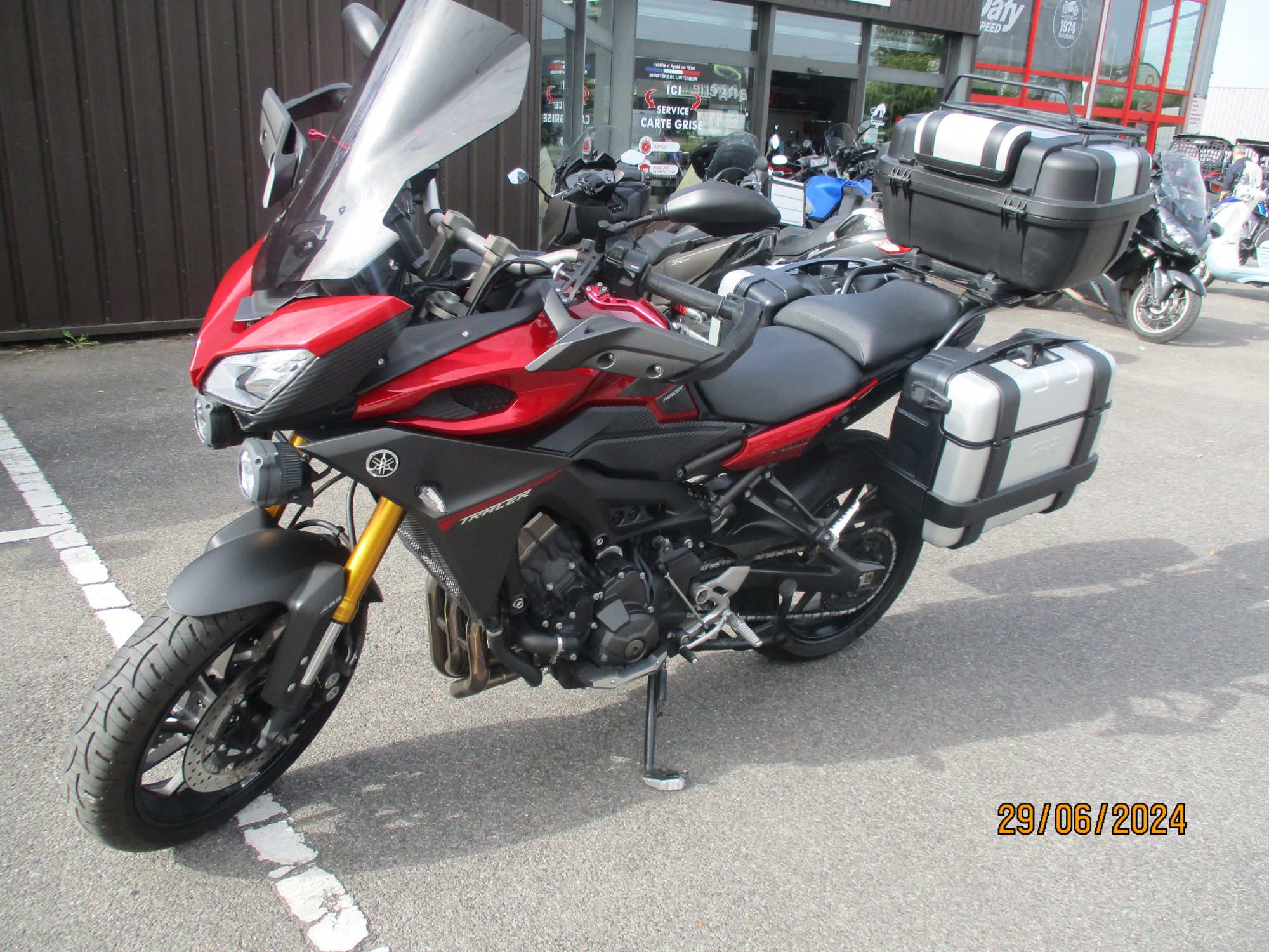 photo de YAMAHA TRACER 9 900 occasion de couleur  en vente à Soissons n°2