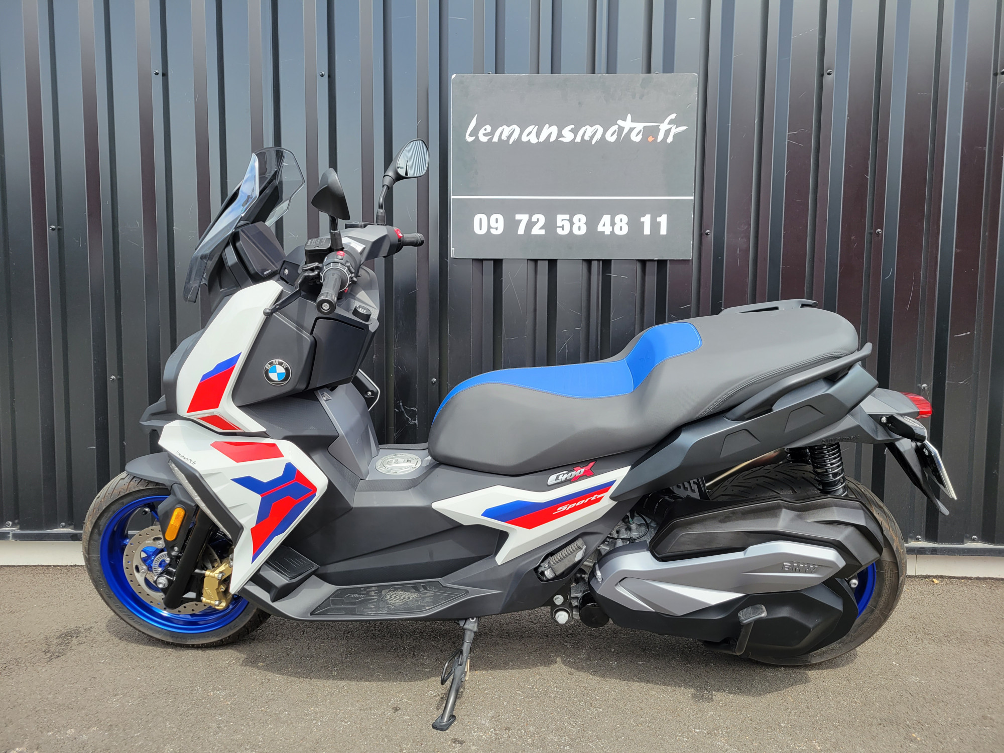 photo de BMW C 400 X 350 occasion de couleur  en vente à Ruaudin n°3