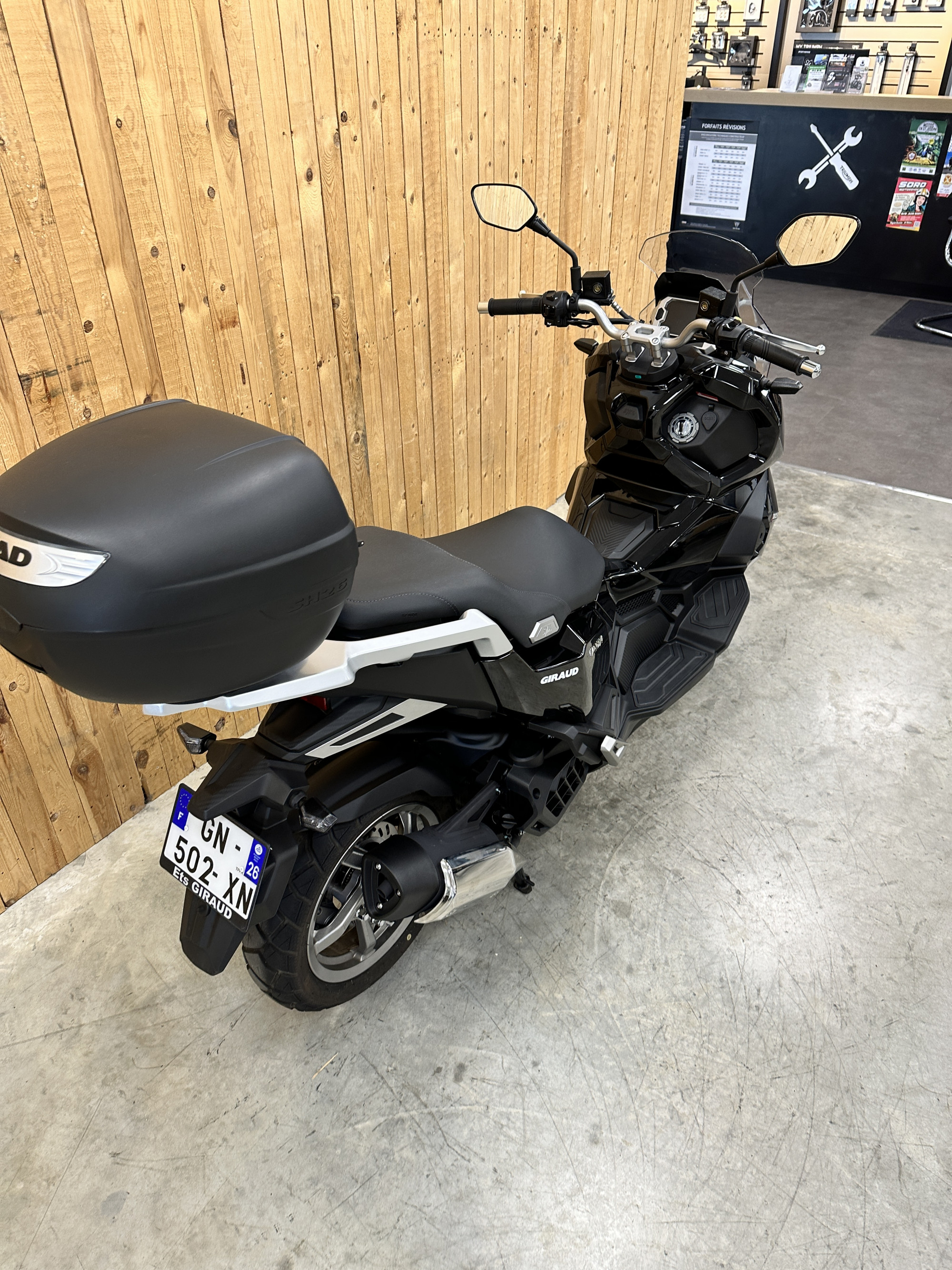 photo de SYM ADX 125 125 occasion de couleur  en vente à Valence n°3