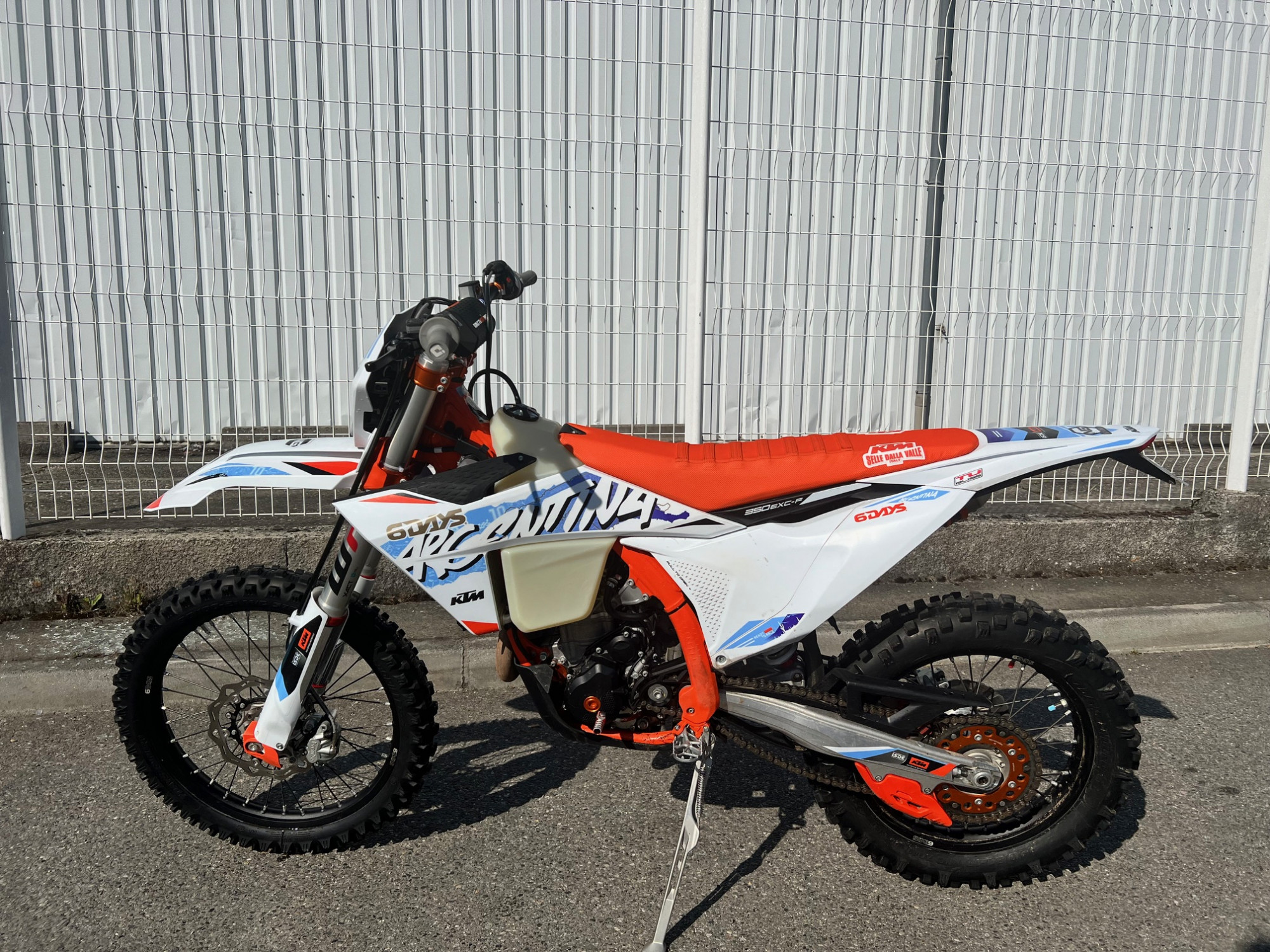 photo de KTM 350 EXC SIX DAYS 350 occasion de couleur  en vente   Montauban