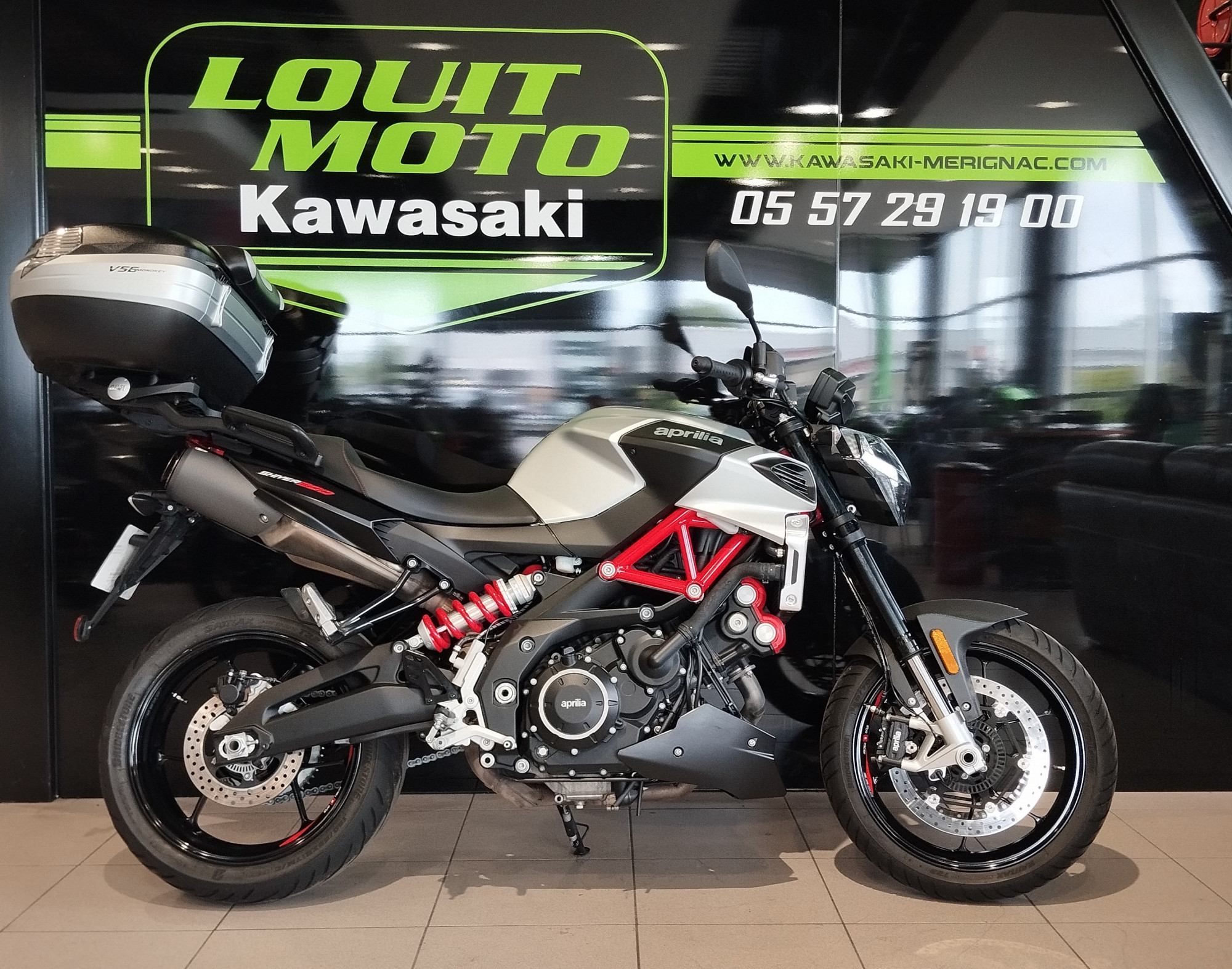 photo de APRILIA SHIVER 900 NAVI 900 occasion de couleur  en vente   Merignac