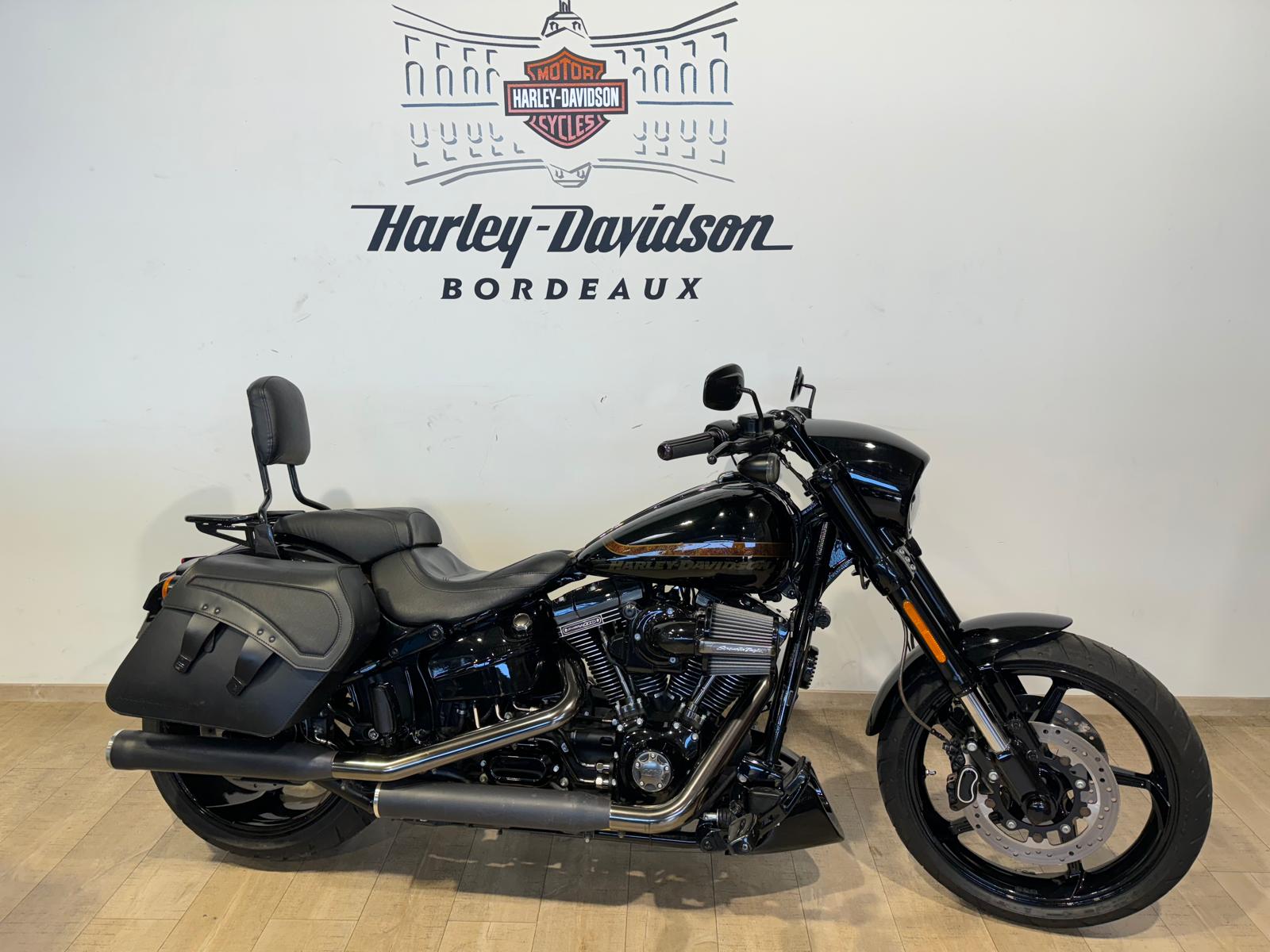 photo de HARLEY DAVIDSON SOFTAIL BREAKOUT 1800 PRO STREET 1800 occasion de couleur  en vente à Begles n°3