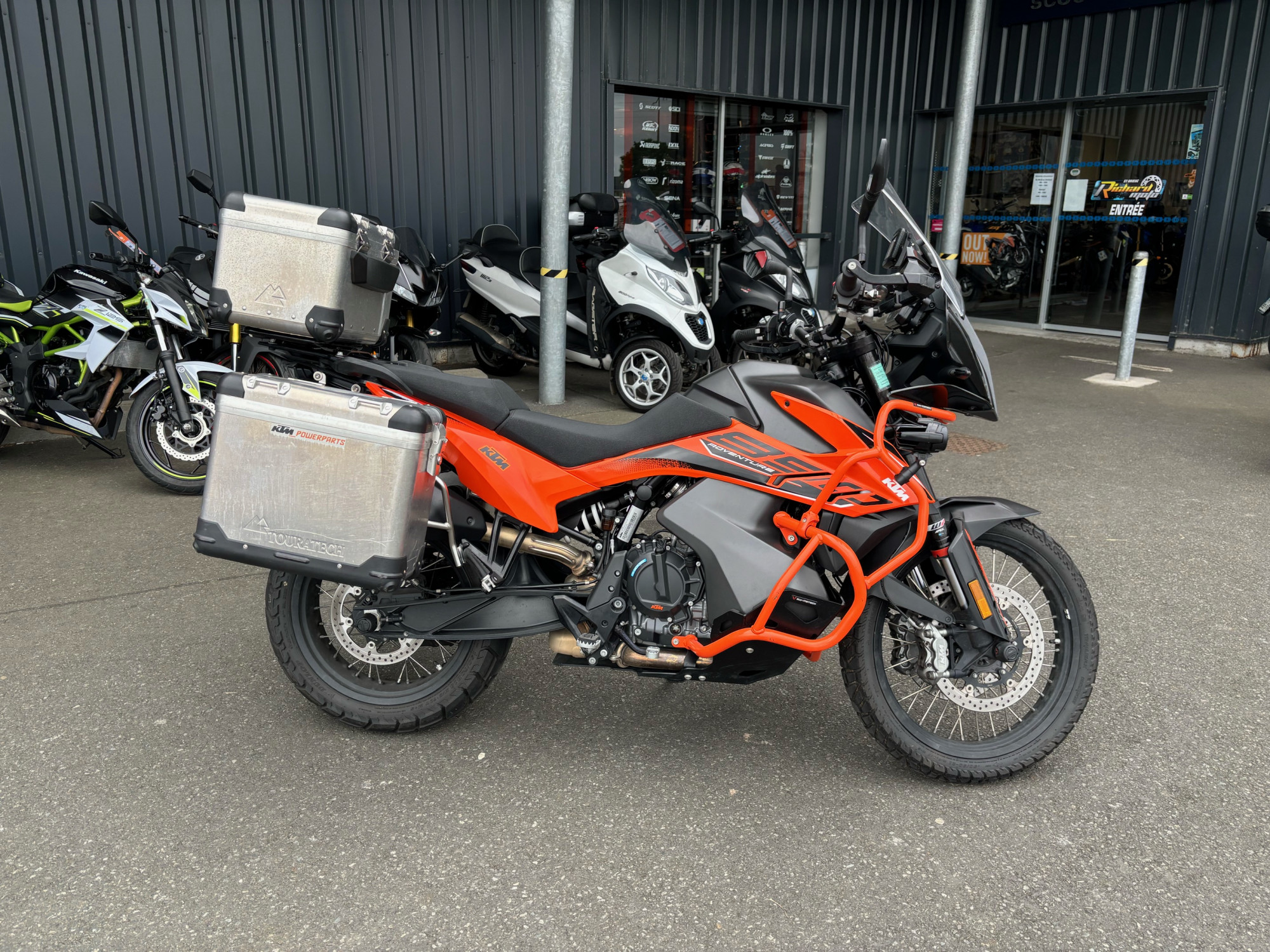 photo de KTM 890 ADVENTURE 890 occasion de couleur  en vente à Tregueux n°3