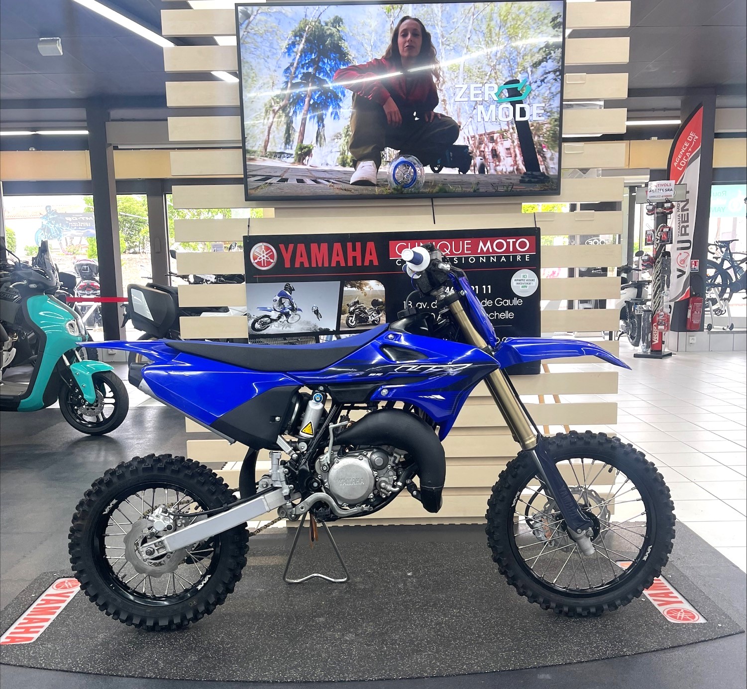 photo de YAMAHA YZ 85 occasion de couleur  en vente à Aytre n°3