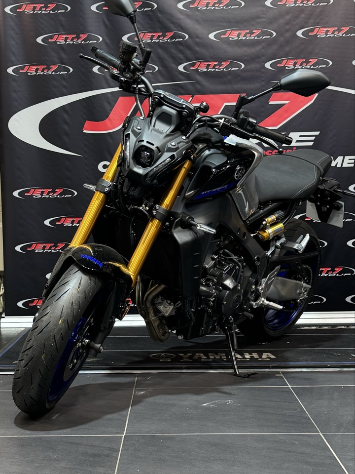 photo de YAMAHA MT-09 SP 850 occasion de couleur  en vente à Cannes n°1